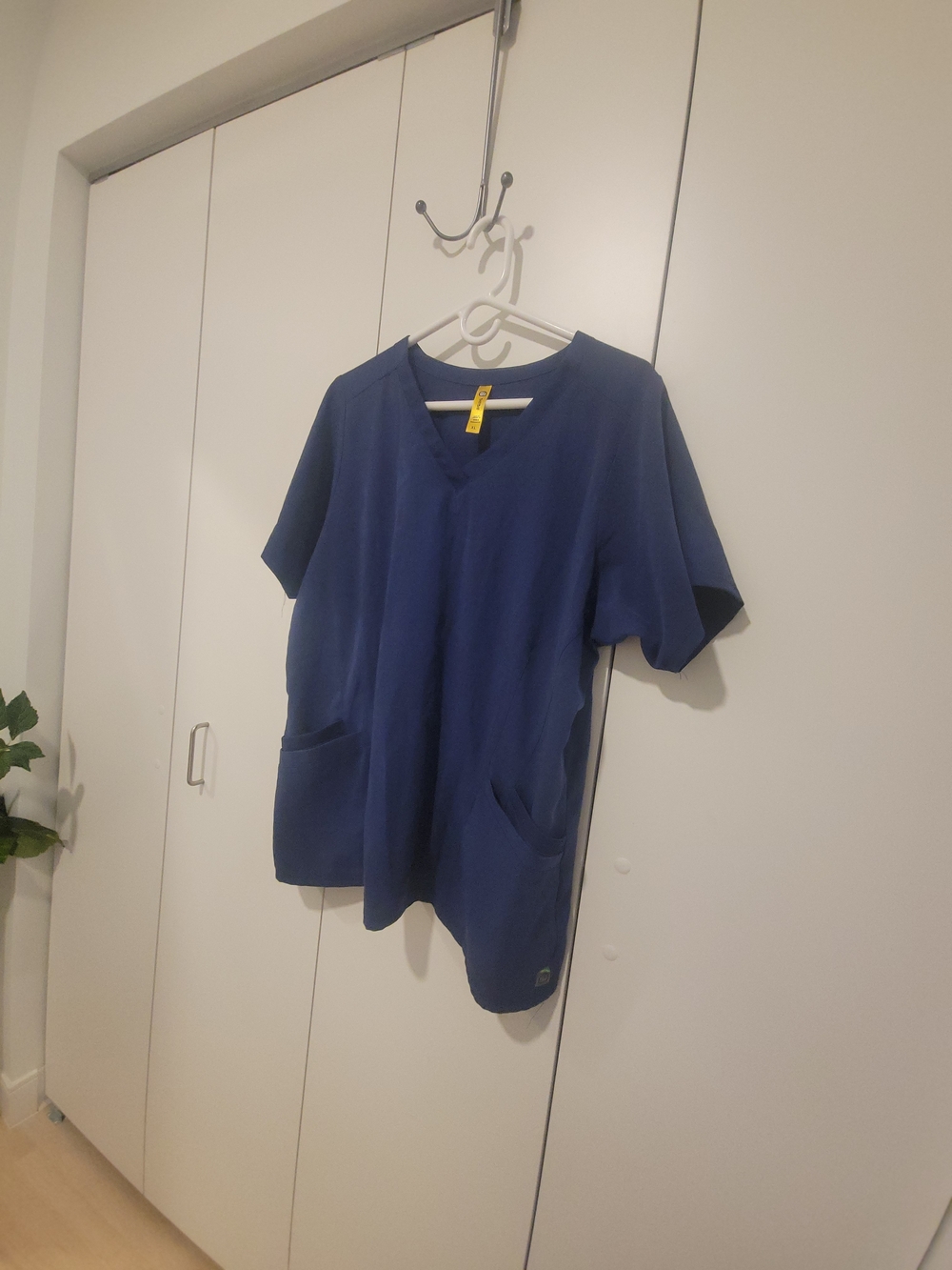 Navy V-neck Medical Scrub Top & Pants with Front Pockets & Pant Side Pockets